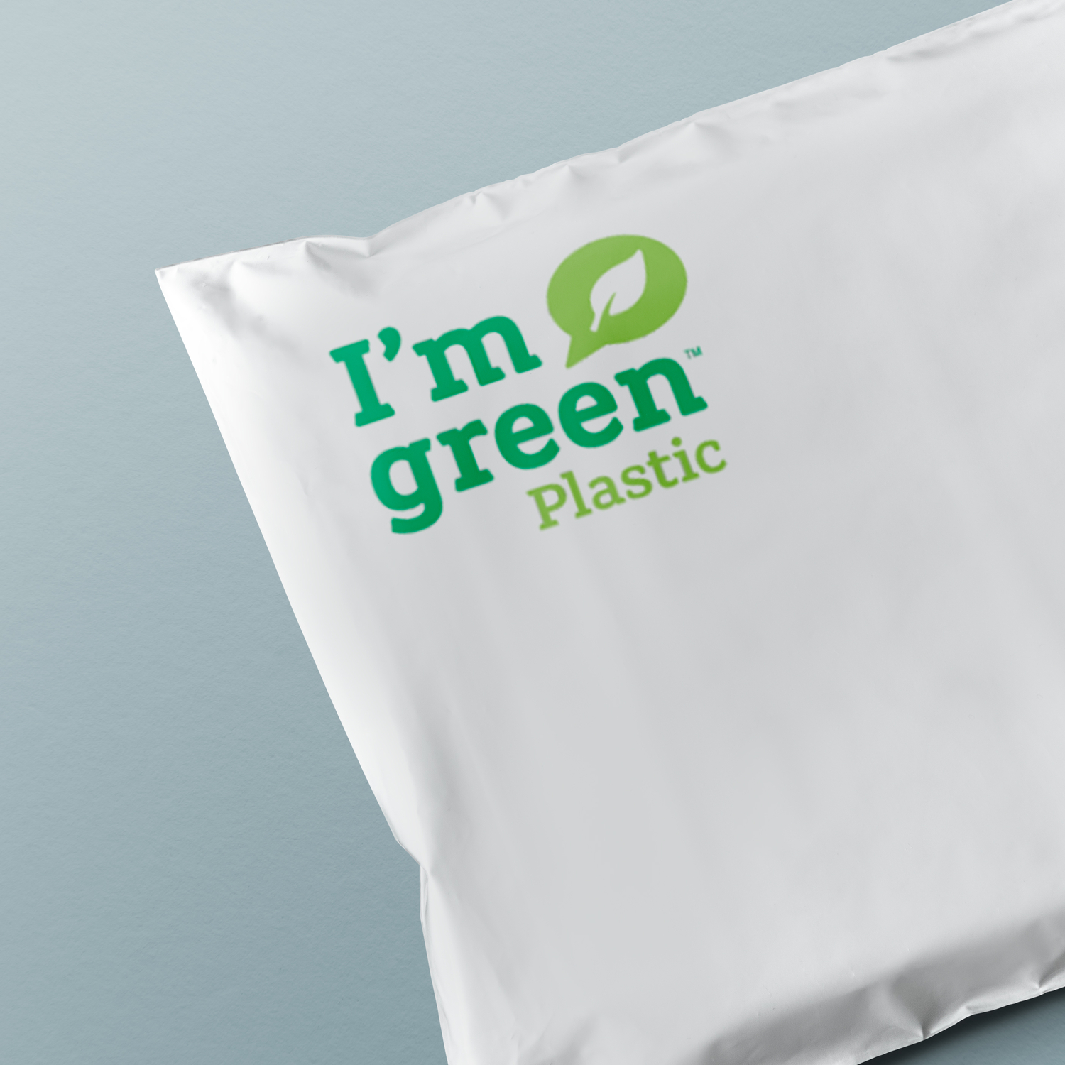 I'm green shipping bags