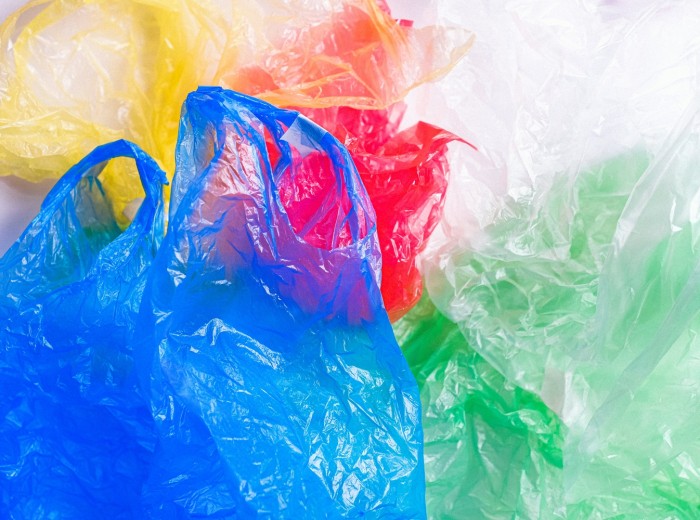 Recycler les déchets pré ou post-consommation dans les emballages plastiques